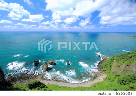 男鹿半島と日本海 6565602