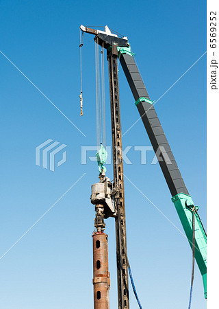 杭打ち機 6569252