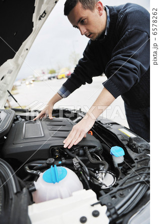 man car repair 6578262
