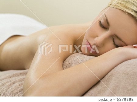 Simply Relaxed Simply Relaxed 6579298