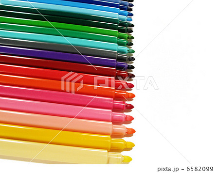 Colored felt-tip pens 6582099