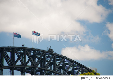 ブリッジウォーク 6582893