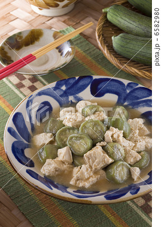 日本の郷土料理　沖縄 6582980