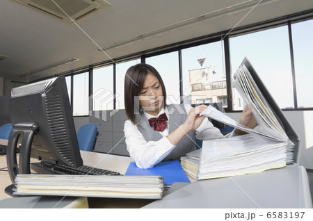 トホホな日々 OL編 6583197