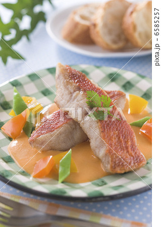 魚料理と切身 6585257