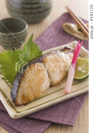 魚料理と切身 6585720