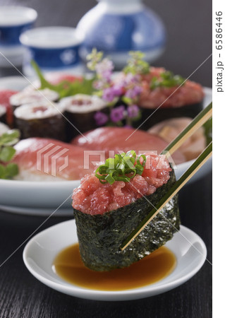 刺身と寿司 6586446