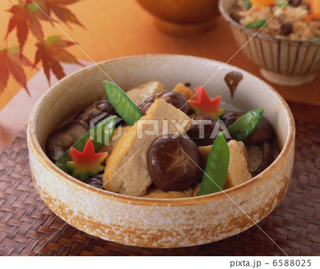 秋の料理 6588025