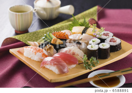 刺身と寿司 刺身と寿司 6588891