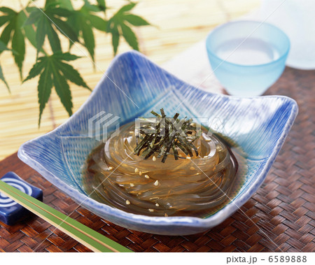 夏の料理 6589888