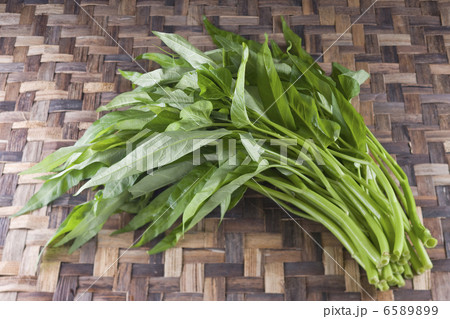 エスニック料理と食材 6589899