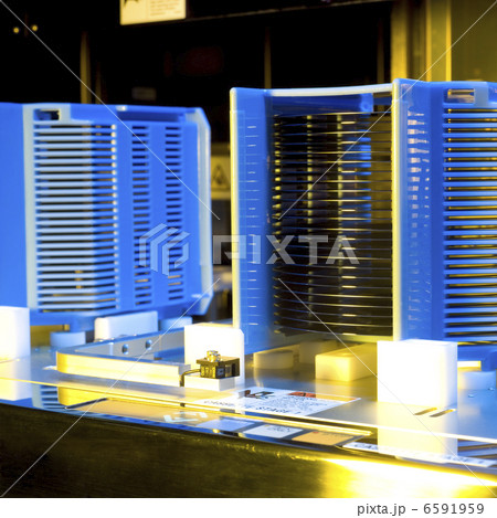 モダンファクトリー モダンファクトリー 6591959