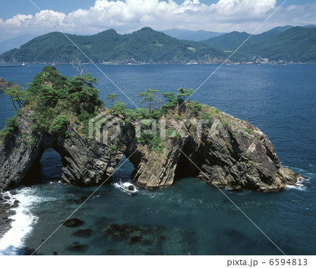 穴通磯 6594813