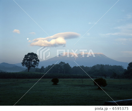 御嶽山　朝焼け 6595375