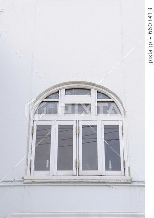 洋館の窓 洋館の窓 6603413