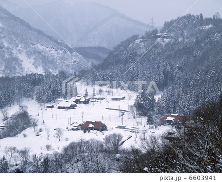 冬の里 6603941