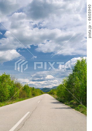 countryroad adventure with beautiful sunset 6608940