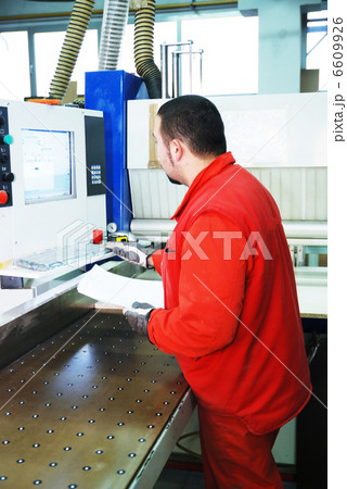 industry workers people in factory 6609926