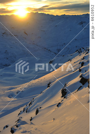 mountain snow sunset 6610952