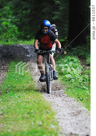 mountain bike 6611037