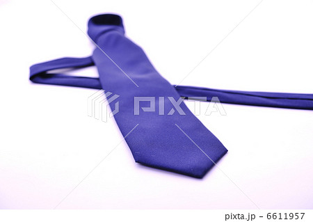 necktie isolated necktie isolated 6611957
