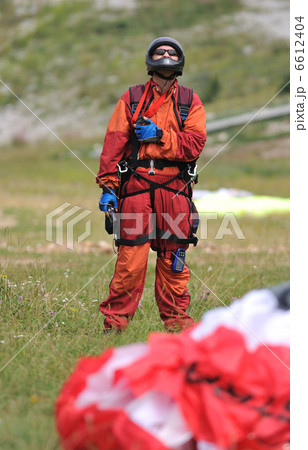 paragliding sport paragliding sport 6612404