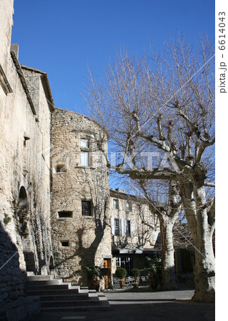 ゴルド　プロヴァンスの鷲の巣村　フランス 6614043