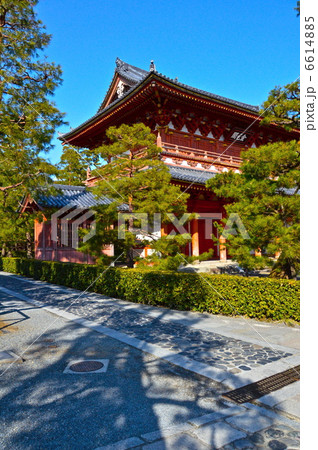 大徳寺の「三門」（京都市北区紫野大徳寺町／京都府） 6614885