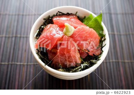 マグロ丼 6622923