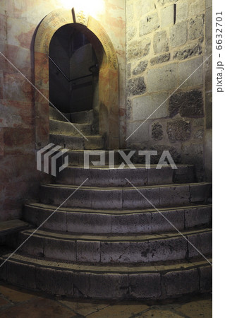 聖墳墓教会ヴィア・ドロローサの階段 聖墳墓教会ヴィア・ドロローサの階段 6632701