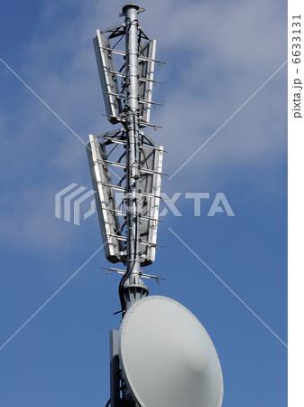 行人岳の中継アンテナ 6633131