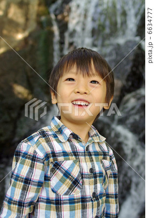 滝と子供 滝と子供 6634777