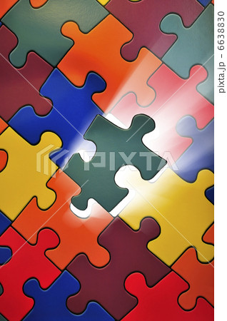 Puzzle plane - one piece missing 6638830