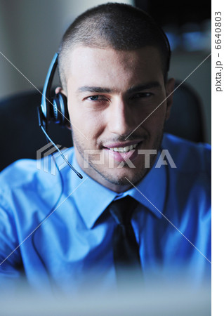 businessman with a headset 6640803