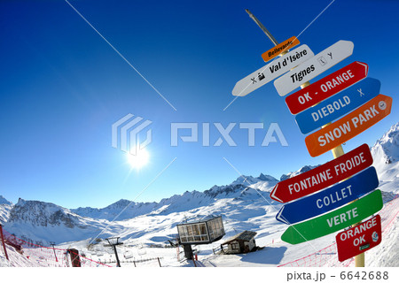 Sign board at High mountains under snow in the winter 6642688