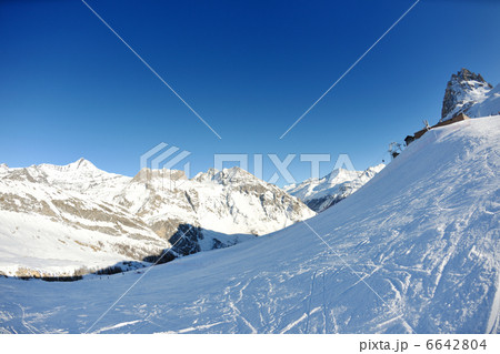 High mountains under snow in the winter High mountains under snow in the winter 6642804