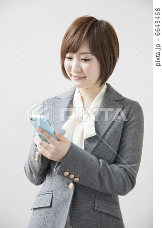 ビジネスウーマン 6643468