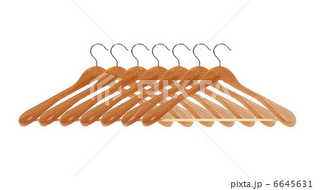 wooden hanger set 6645631