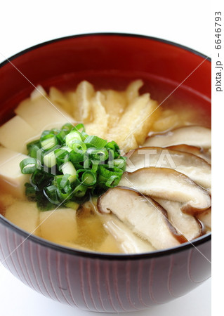 シイタケの味噌汁 シイタケの味噌汁 6646793