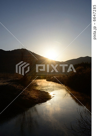 冬の桜川 6647285