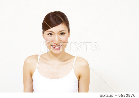若い女性 6650976
