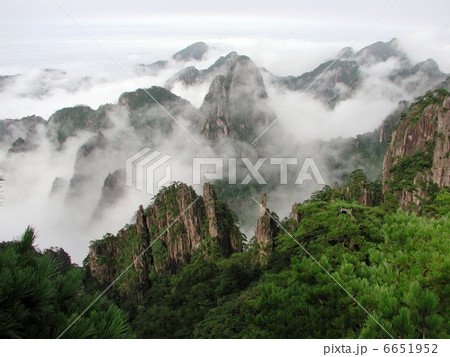 世界遺産・中国・黄山 6651952