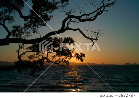 猪苗代湖の夕日 猪苗代湖の夕日 6652737