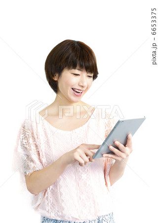 女性　7インチタブレット 6653375