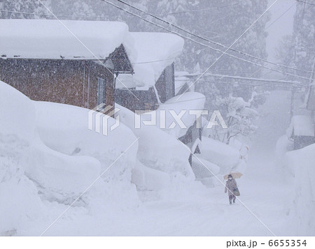 雪降る故郷 6655354