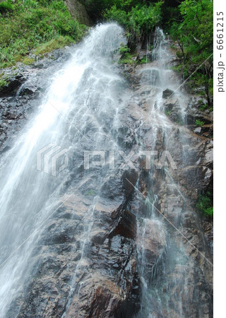 滝 滝 6661215