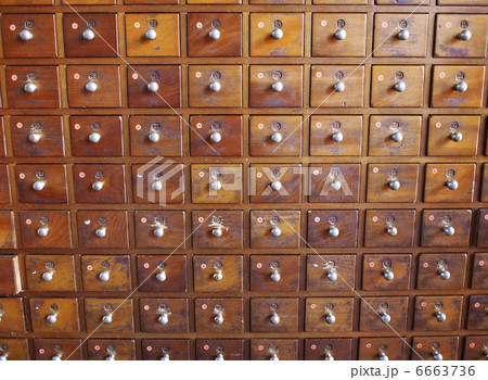 引き出し 6663736