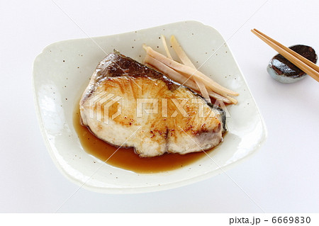 ぶりの照り焼き 6669830