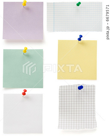 note paper and tack on white note paper and tack on white 6679571