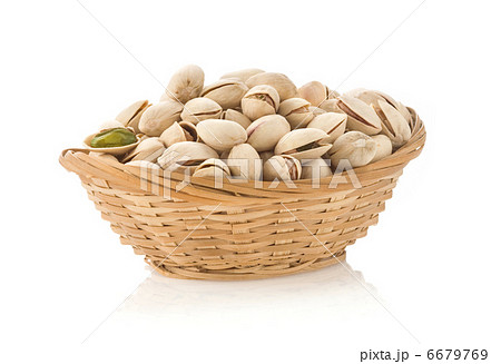 nuts pistachios in bowl 6679769
